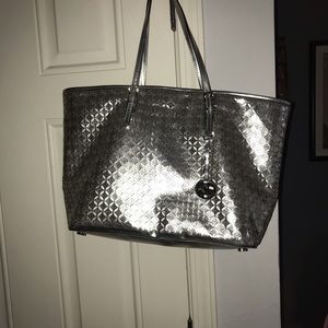 Michael kors tote